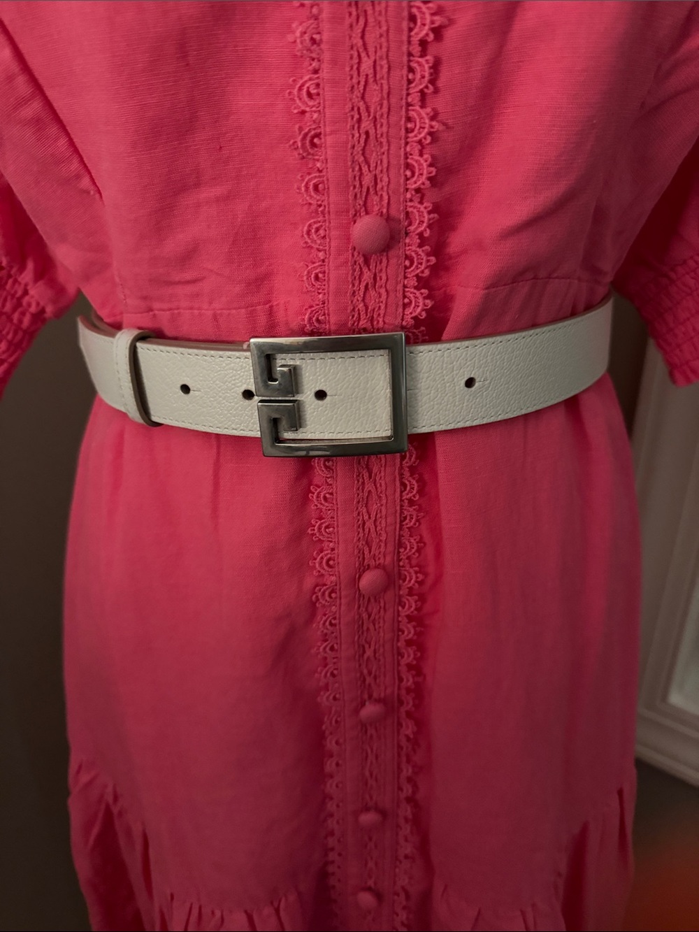 Givenchy white leather belt size 75cm
